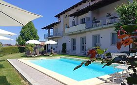 Domus Langhe B&B